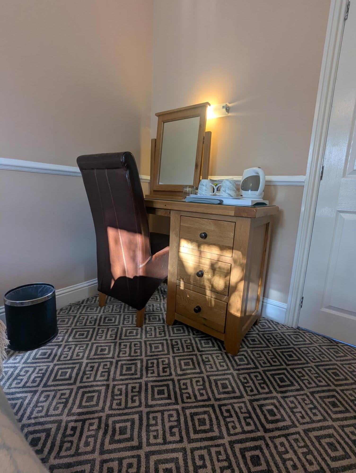 Willowbank House 4*