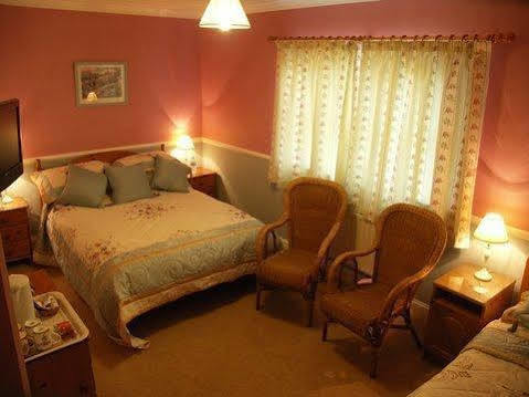 Bed & Breakfast Willowbank House